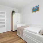 Red And Grey For 8 People In With Parking By Renters